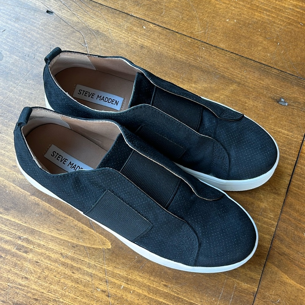 Steve Madden Brad Slip-on Sneakers - Sz 9 Black
